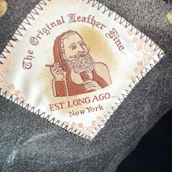 The Original Leather Line Vintage Black Leather Backpack - Picture 3 of 8